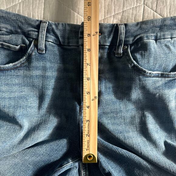 Express Women’s Skyscraper Mid Rise Hyper Stretch Slit Hem Jeans | Size Medium - Picture 14 of 15